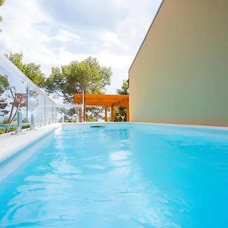 Sunset Luxury - Private Pool Apartmán Ivan Dolac