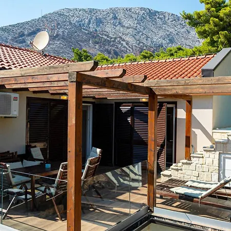 Sunset Luxury - Private Pool * イバン・ドーラッツ