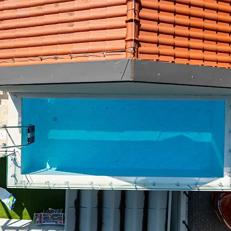 Sunset Luxury - Private Pool アパート